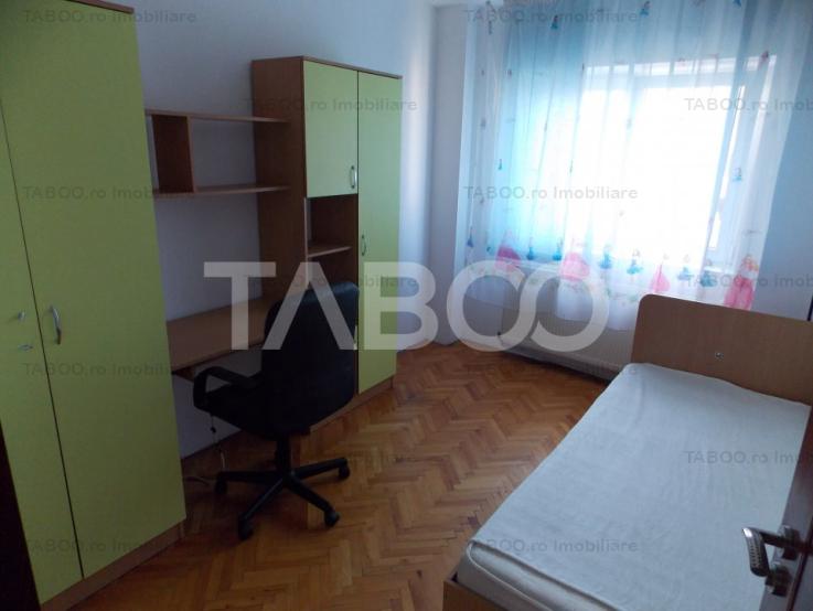 Apartament de inchiriat in Sibiu zona Strand 4 camere 2 bai 2 balcoane