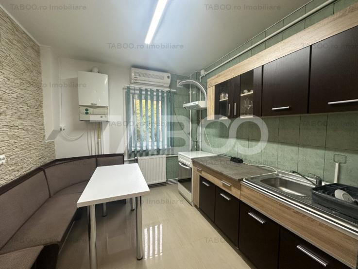 Apartament decomandat renovat 2024 etaj 2 Mihai Viteazu