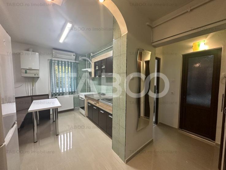 Apartament decomandat renovat 2024 etaj 2 Mihai Viteazu