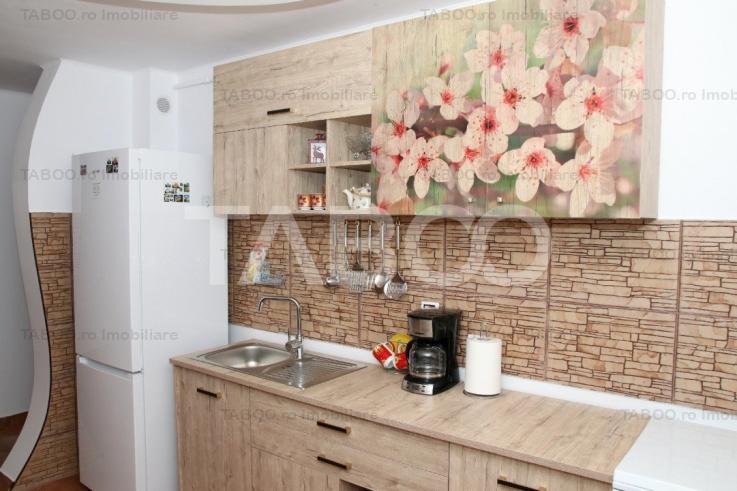 Apartament 3 camere decomandat 68 mp modern zona Siretului din Sibiu