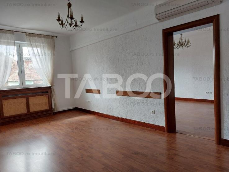 Apartament vila zona centrala 68 mpu 2 camere spatioase etaj 2 Sibiu