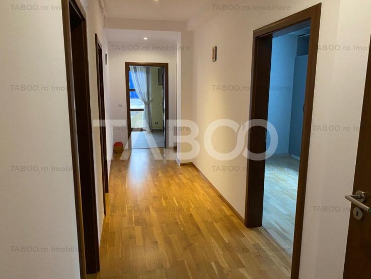 Apartament la vila in zona Calea Poplacii - teren de 150 mp liber