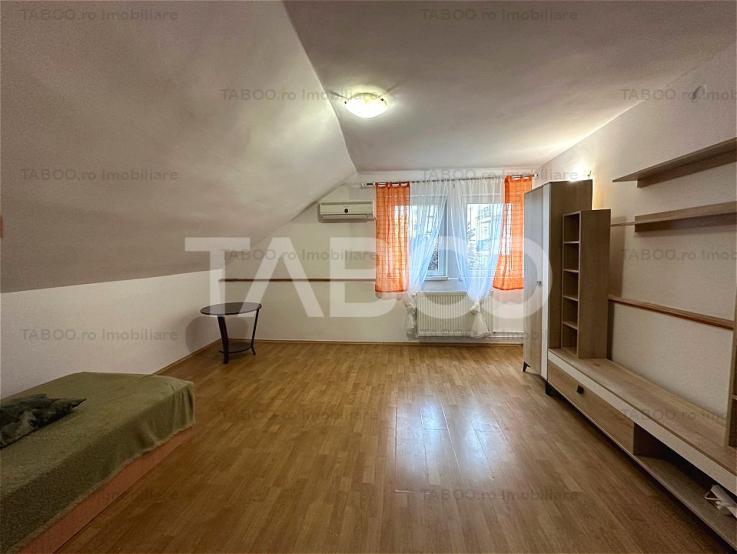 Casa de inchiriat individuala 82mp cu 3 dormitoare Valea Aurie