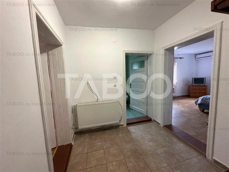 Casa de inchiriat individuala 82mp cu 3 dormitoare Valea Aurie