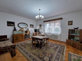 Apartament 4 camere spatiu comercial garaj si pivnita central Sibiu