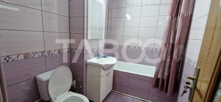 Apartament decomandat 2 camere zona centrala