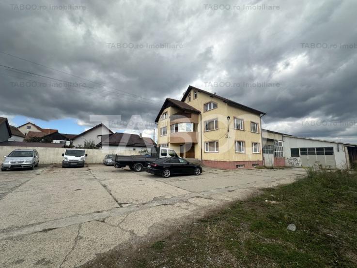 Locuinta si Business pe suprafata unui teren de 2222 mp zona Lupeni