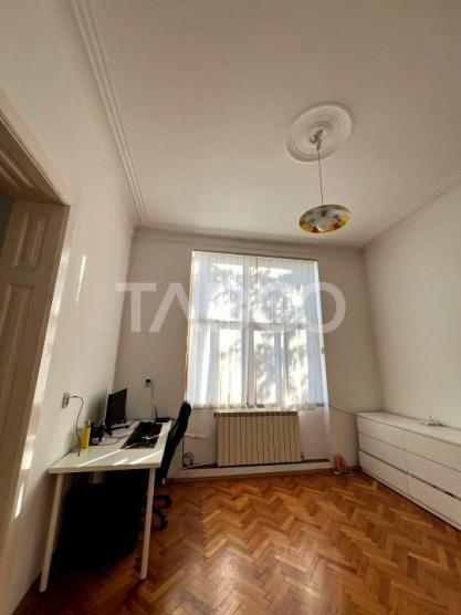 Apartament de vanzare 5 camere 166 mpu in zona Trei Stejari din Sibiu