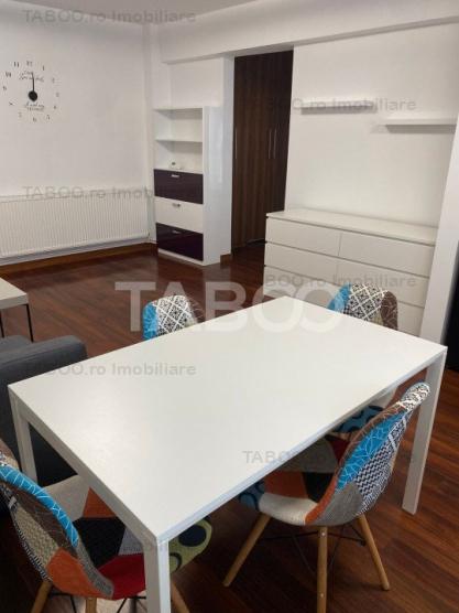 Apartament modern cu 2 camere balcon si parcare zona Doamna Stanca