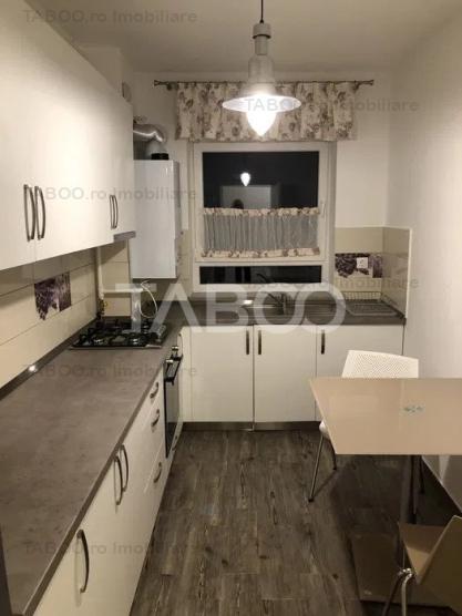 Apartament decomandat cu balcon si pivnita de vanzare în Avantgarden