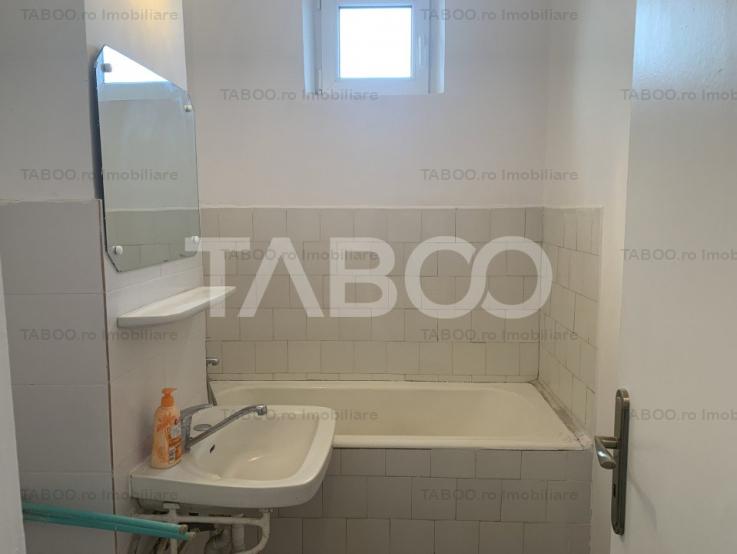 Apartament 2 camere 45mpu balcon 4mp boxa subsol 10mp Mihai Viteazu