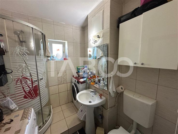 Apartament decomandat mobilat si utilat de 2 camere Terezian 