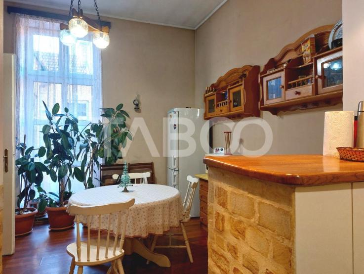 Apartament  de vanzare 90 mp  etaj 1 vila deosebita Sibiu