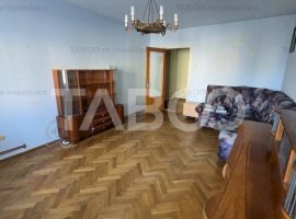 Apartament etaj 1 cu lift 60 mp cu balcon si pivnita pe Mihai Viteazul