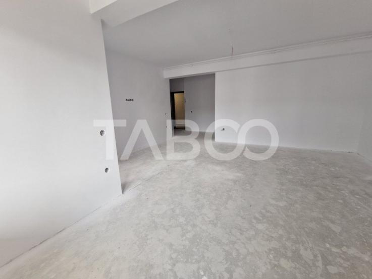 Apartament FINISAT LA CHEIE 54 mpu 2 camere si balcon Doamna Stanca 