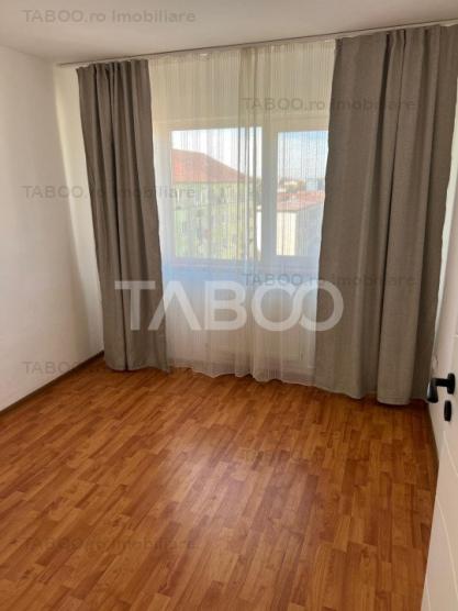 Apartament decomandat de vanzare 3 camere 64 utili zona Lazaret Sibiu