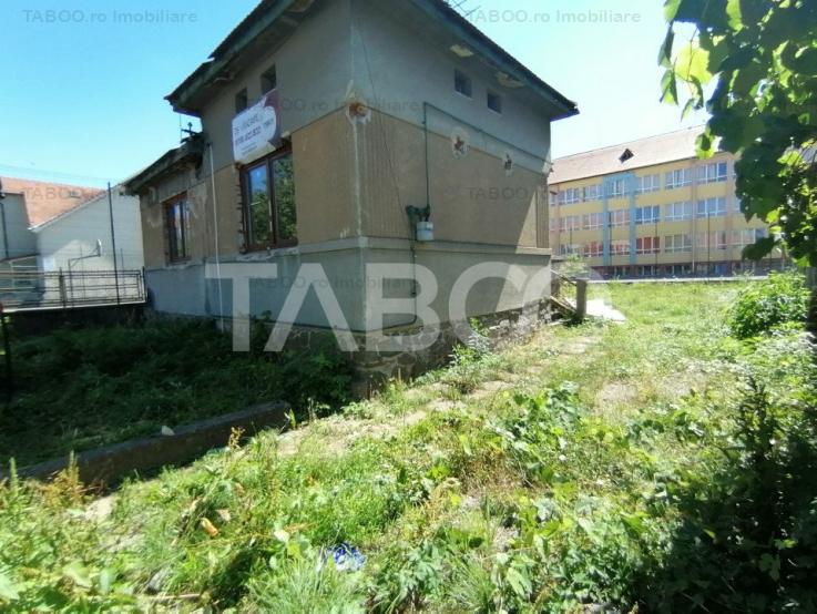 Casa individuala pretabil spatiu teren 378 mp Vasile Aaron Sibiu