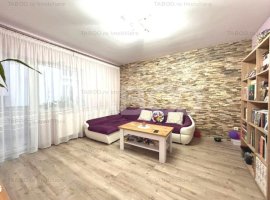 Apartament de vanzare 3 camere decomandat 70 mpu 2 bai balcon in Sibiu