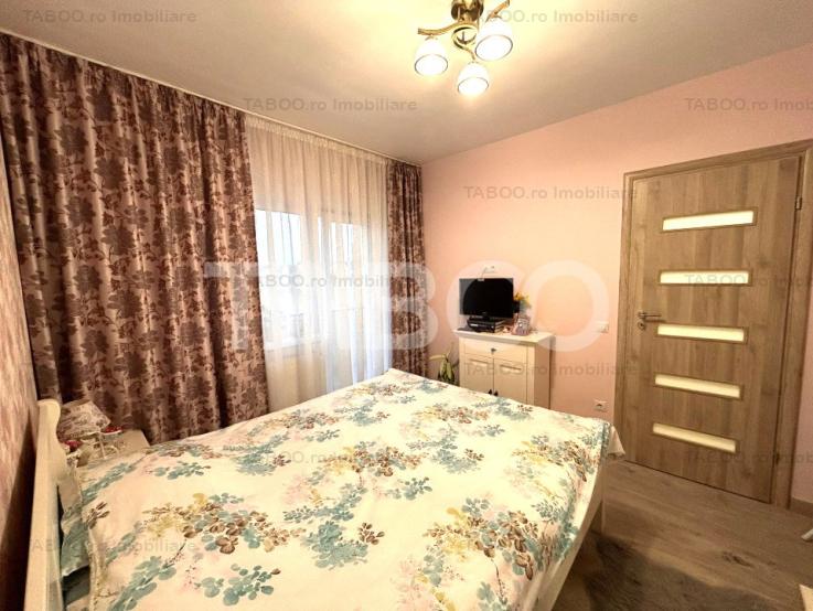 Apartament modern 3 camere decomandat 70 mpu 2 bai 2 balcoane in Sibiu