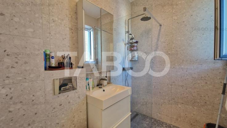 Apartament decomandat de vanzare 2 camere balcon si parcare subterana