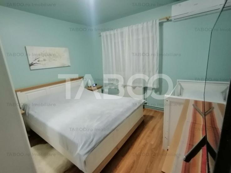 Apartament 2 camere decomandat renovat balcon pivnita Vasile Aaron