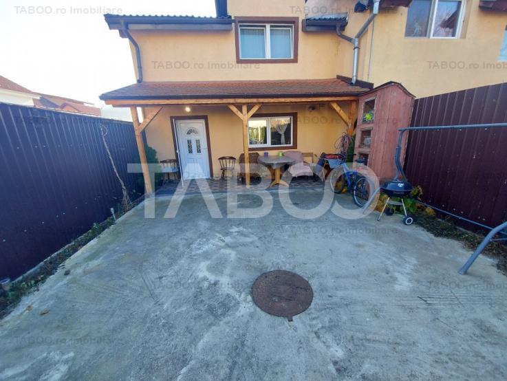 COMISION 0-EXCLUSIVITATE - Casa tip duplex de vanzare 95 mpu Sibiu