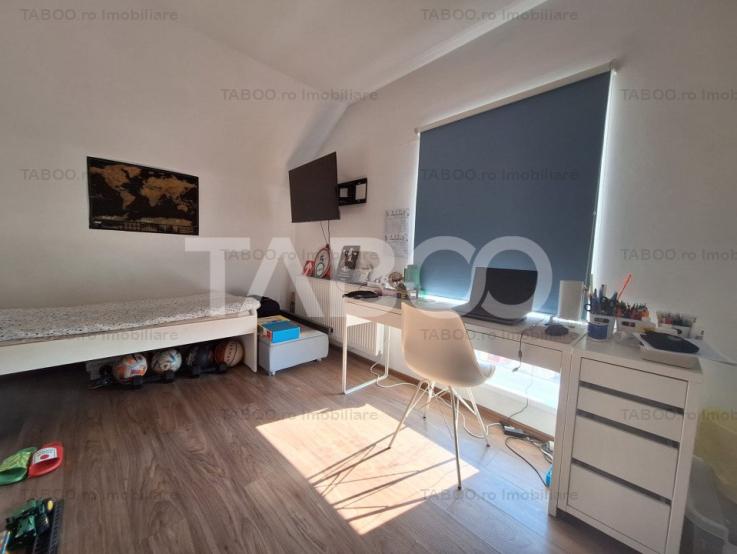 Apartament 118 mp 4 camere balcon pivnita loc parcare Piata Cluj