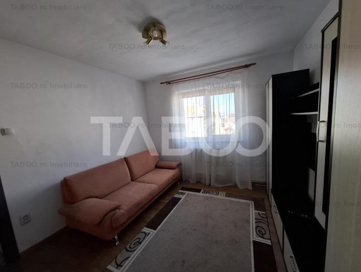 Apartament 2 camere 51 mp 2 balcoane bloc cu lift zona Turnisor Sibiu