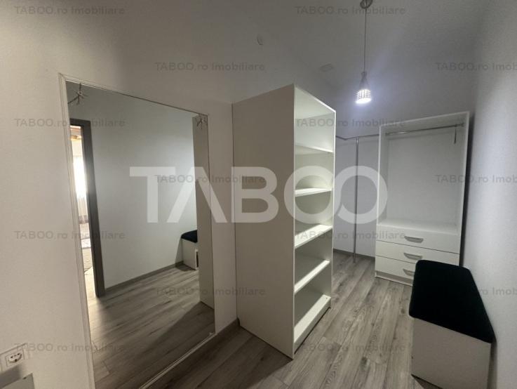 Apartament de vanzare 54 mpu curte si parcare privata Piata Cluj