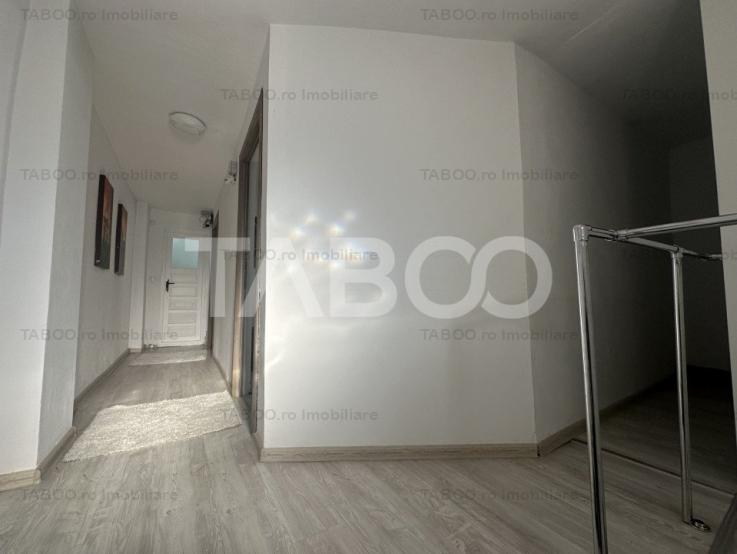 Muta-te direct! Apartament 3 camere 2 bai dressing parcare Piata Cluj