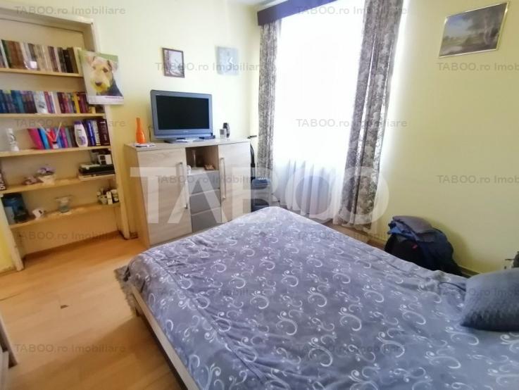 Apartament decomandat de vanzare 47 mpu mobilat renovat Rahovei Sibiu