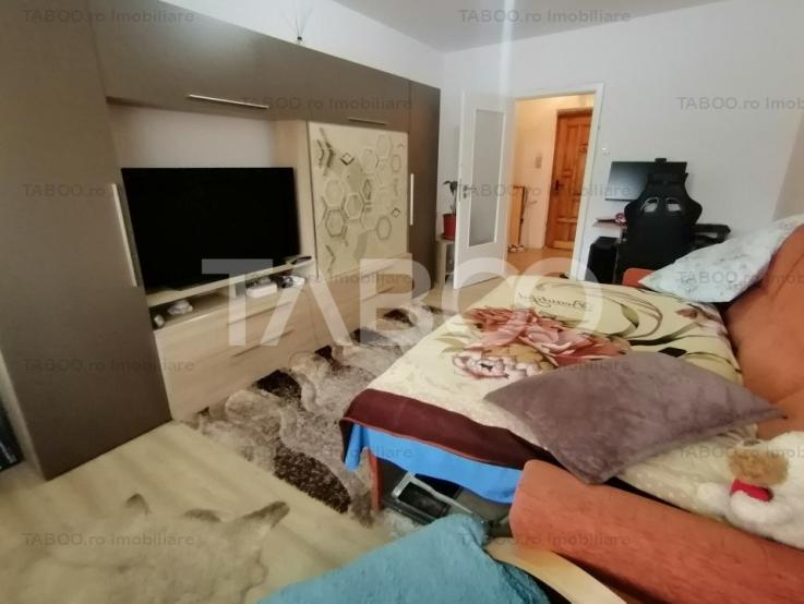 Apartament decomandat de vanzare 47 mpu mobilat renovat Rahovei Sibiu