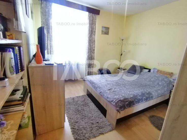 Apartament decomandat de vanzare 47 mpu mobilat renovat Rahovei Sibiu