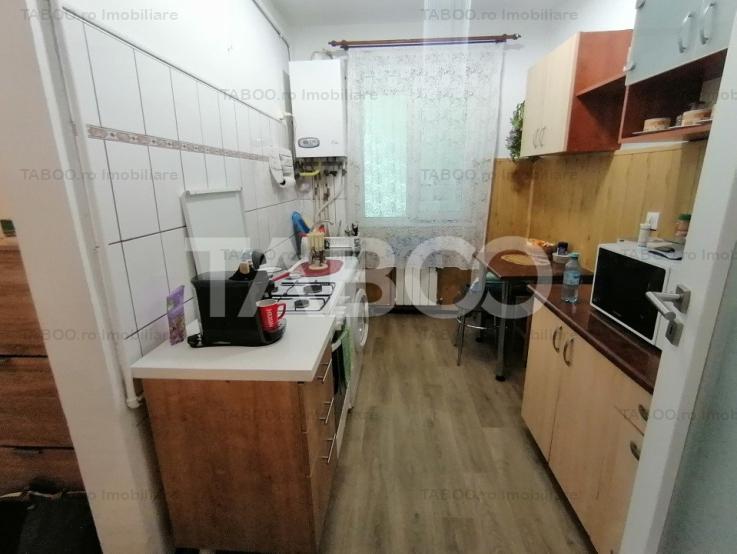 Apartament decomandat de vanzare 47 mpu mobilat renovat Rahovei Sibiu