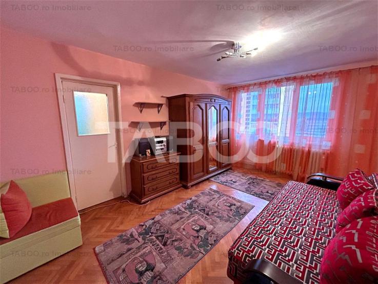 Apartament suprafata utila 49 mp bloc cu lift balcon in zona Rahovei