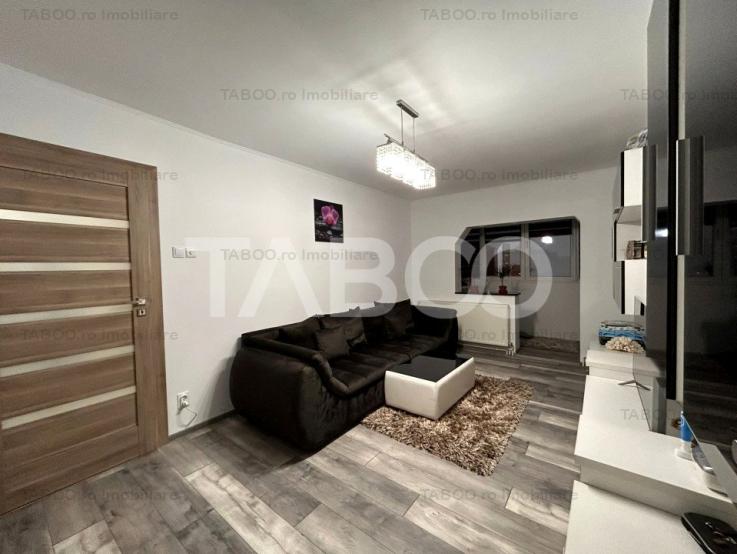 Te muti direct - apartament 3 camere decomandat 57 mpu balcon pivnita