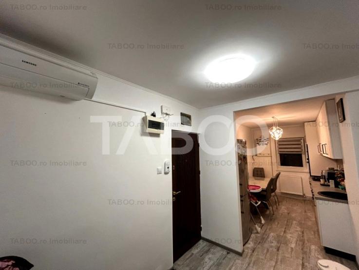 Te muti direct - apartament 3 camere decomandat 57 mpu balcon pivnita