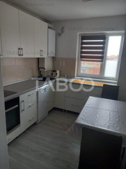 Apartament 2 camere 1 baie 48 mp utili balcon uscatorie pivnita Sebes