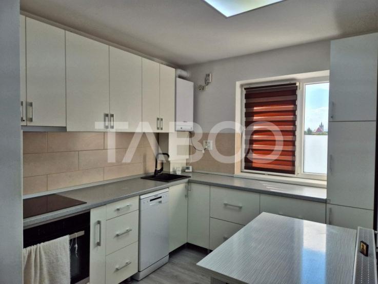 Apartament 2 camere 48 mpu balcon uscatorie pivnita Lucian Blaga Sebes