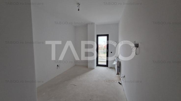 Apartament decomandat de 3 camere 2 bai balcoane parcare subterana