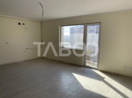 Apartament decomandat 3 camere 77 mpu 2 bai balcon zona Mihai Viteazu