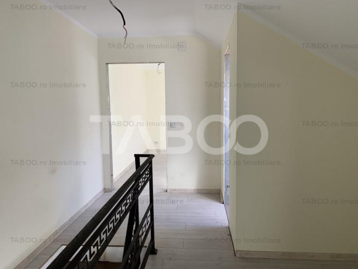 Apartament decomandat 3 camere 77 mpu 2 bai balcon zona Mihai Viteazu