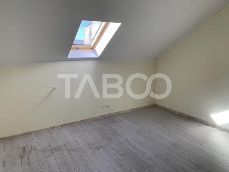 Apartament decomandat 3 camere 77 mpu 2 bai balcon zona Mihai Viteazu