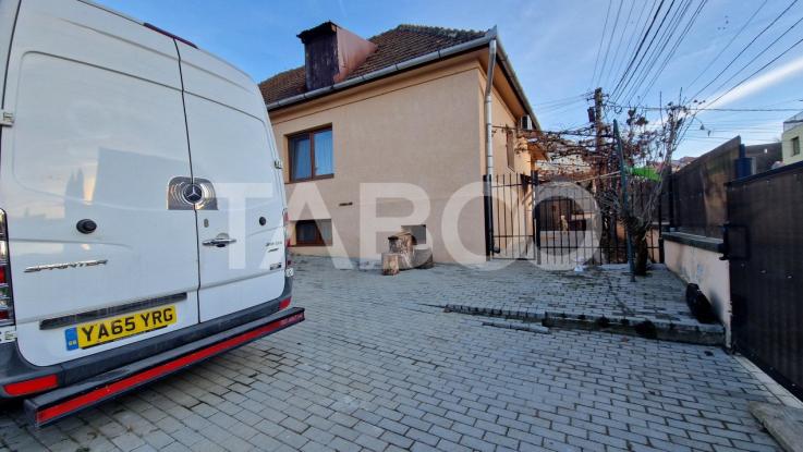 Casa in Sibiu cu 4 camere si teren generos strada Sacel Strand