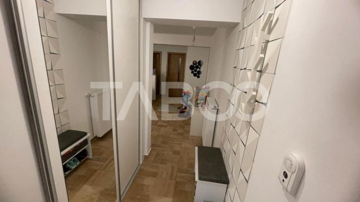 Apartament spatios de vanzare cu 3 camere Cartierul Arhitectilor