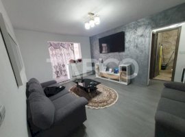 Apartament de vanzare recent renovat 2 camere beci de depozitare