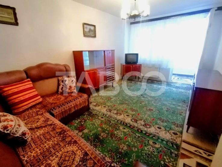 Apartament decomandat 48 mpu etaj 1 balcon pivnita Siretului Sibiu