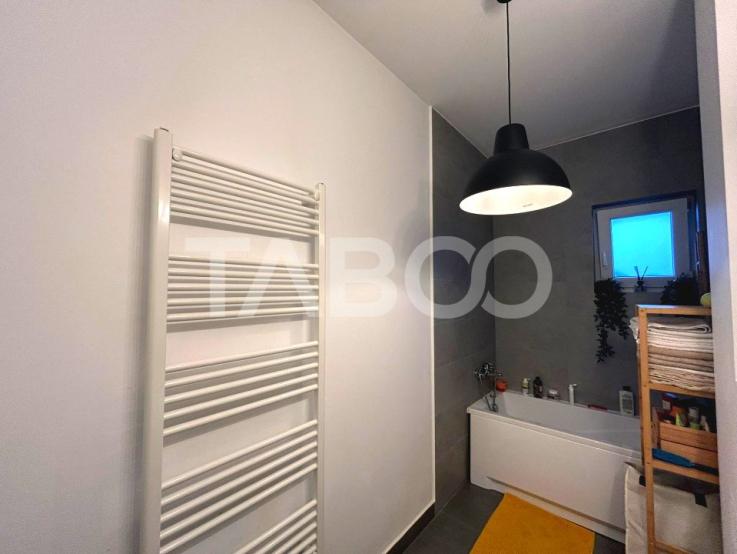 Apartament de vanzare cu 2 camere decomandat  2 terase in Sibiu