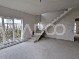 Casa de tip duplex de vanzare in Arhitectilor la stadiul de alb