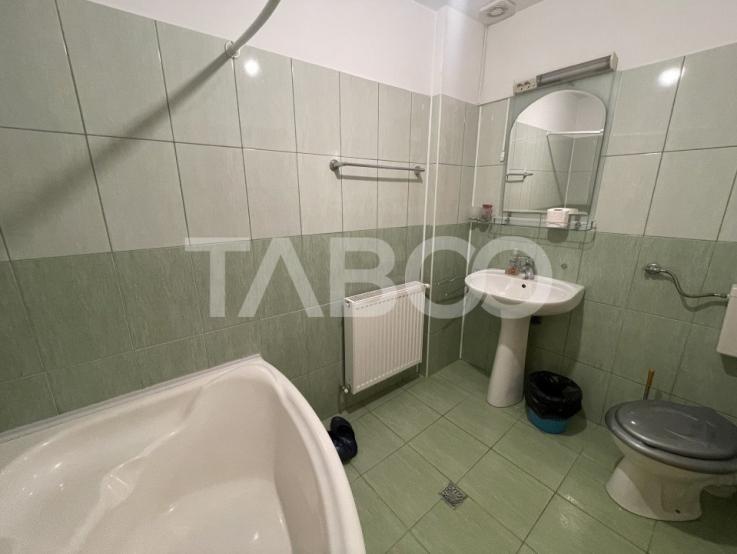 Apartament de inchiriat cu 4 camere si terasa Centrul Istoric Sibiu